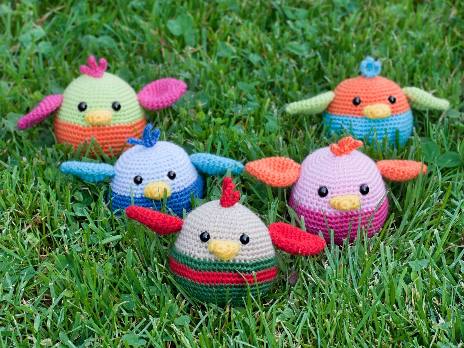 Pajaritos Voladores en Amigurumi Patrón Gratis