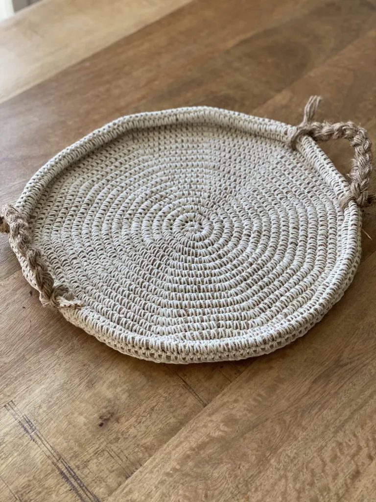Bandeja Decorativa de Yute Patrón en Crochet Gratis