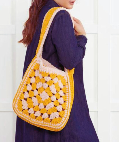 Bolsa de Felpa Cuadro de la Abuela a Crochet Patrón Gratis