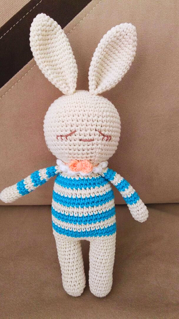 Conejito Dormido Juguete Amigurumi Patrón Gratis
