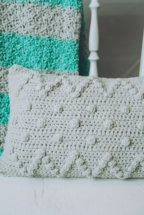 Almohada para Asiento de Coche Patrón en Crochet Gratis