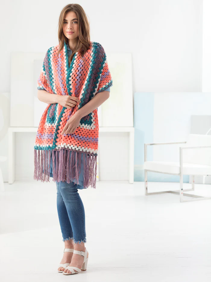 Mantón Tetris con Flecos Patrón en Crochet Gratis