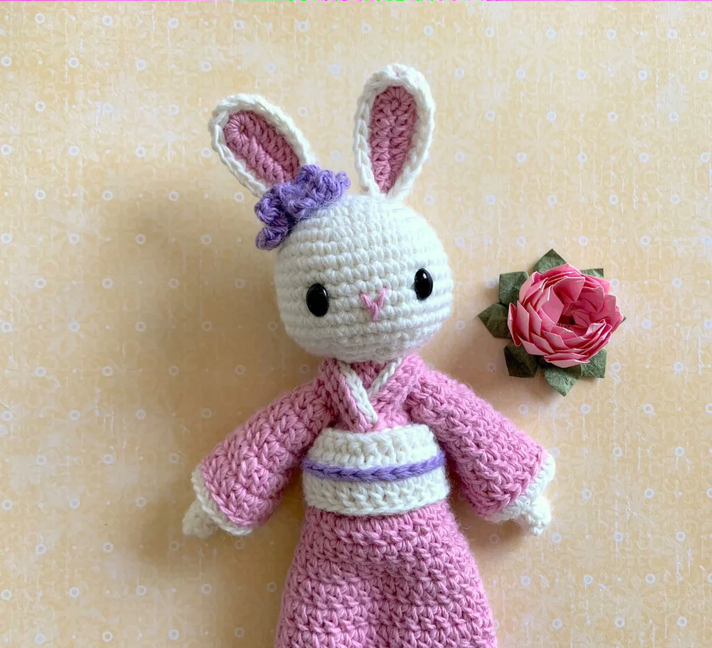 Coneja Sakura Kimono en Amigurumi Patrón PDF