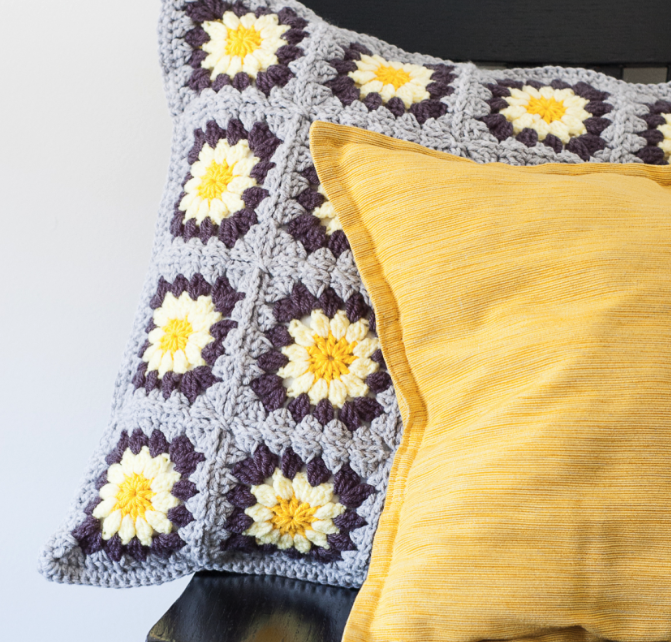 Almohada Union Square Patrón en Crochet Gratis