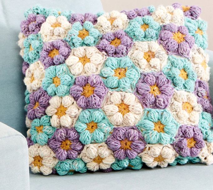 JARDÍN DE FLORES EN TU SOFÁ🌸! Almohadon Flores Puff en Crochet PATRON GRATIS