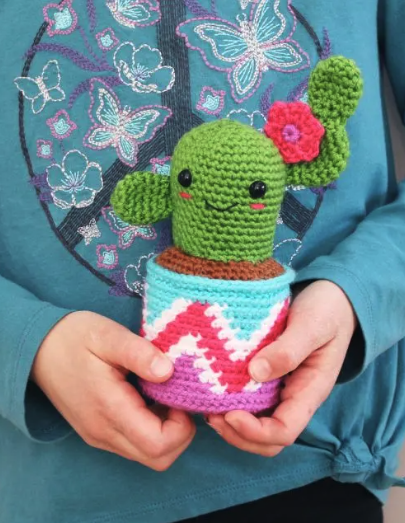 Patrón Gratis Cactus de Primavera en Amigurumi