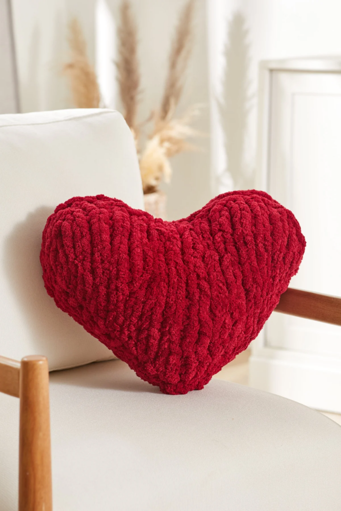 Cómo Tejer un Cojín en Forma de Corazón a Crochet Patrón Gratis