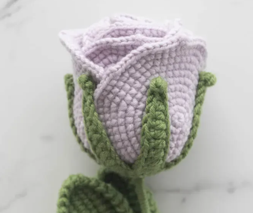 Rosa color Lila a Crochet Patrón Gratis