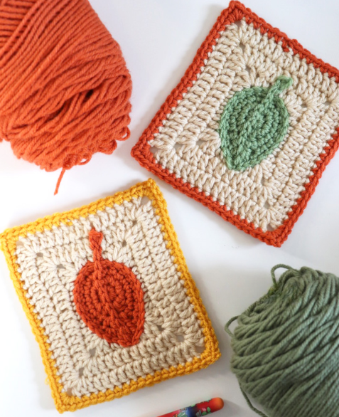 Hojas de Otoño en Granny Square a Crochet Patron Gratis