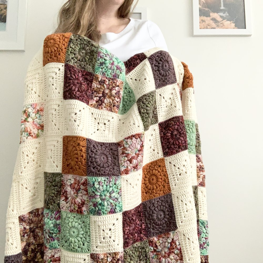 Crea una Manta de Crochet con Diseño Nórdico Patrón Gratis