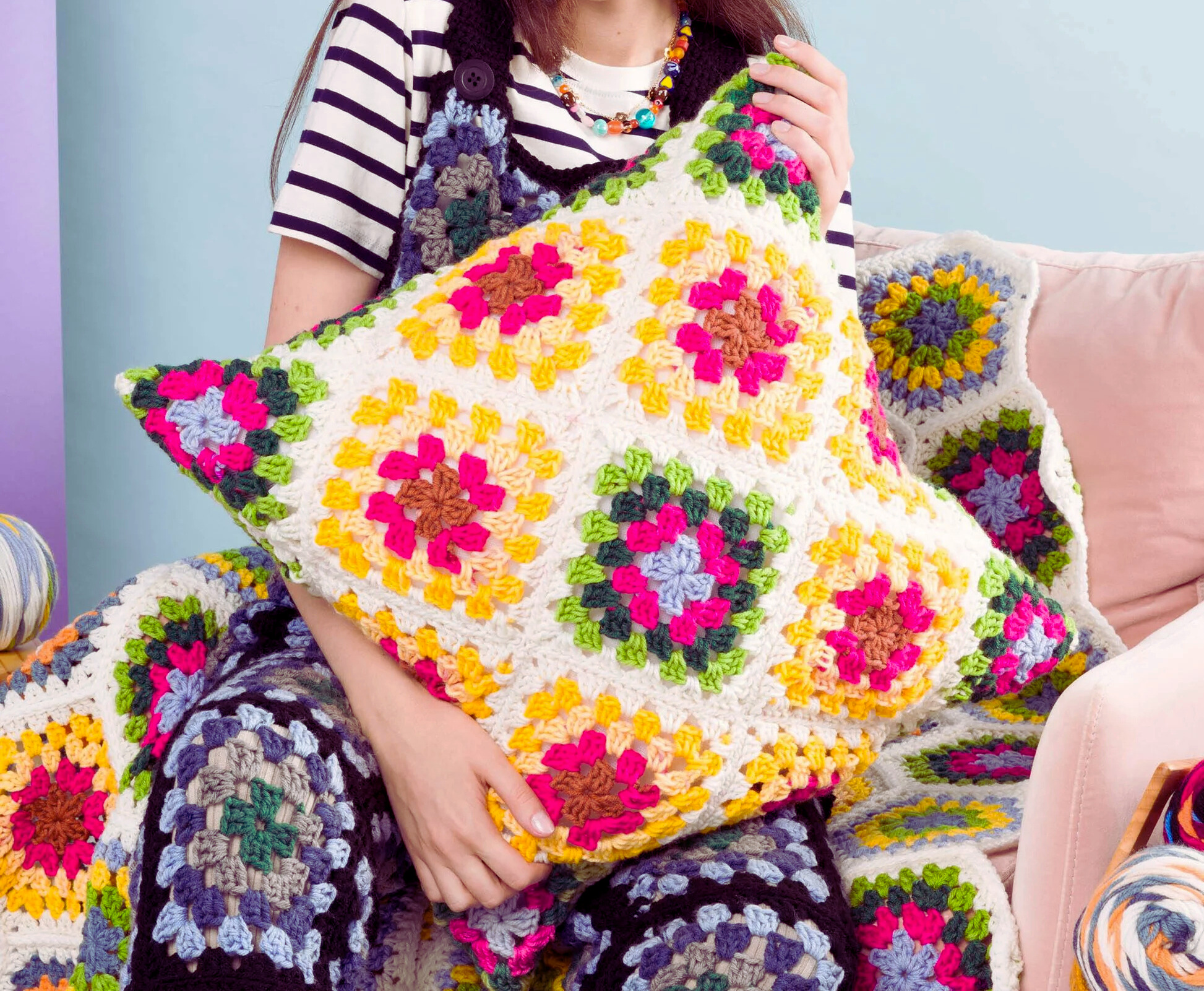 Cojín Motivo Granny a Crochet para Principiantes PATRON