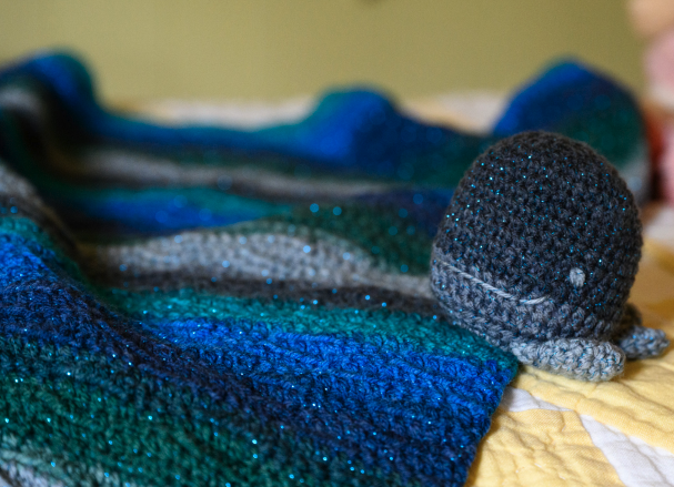 Manta Océano de Ballenas en Crochet PATRON GRATIS