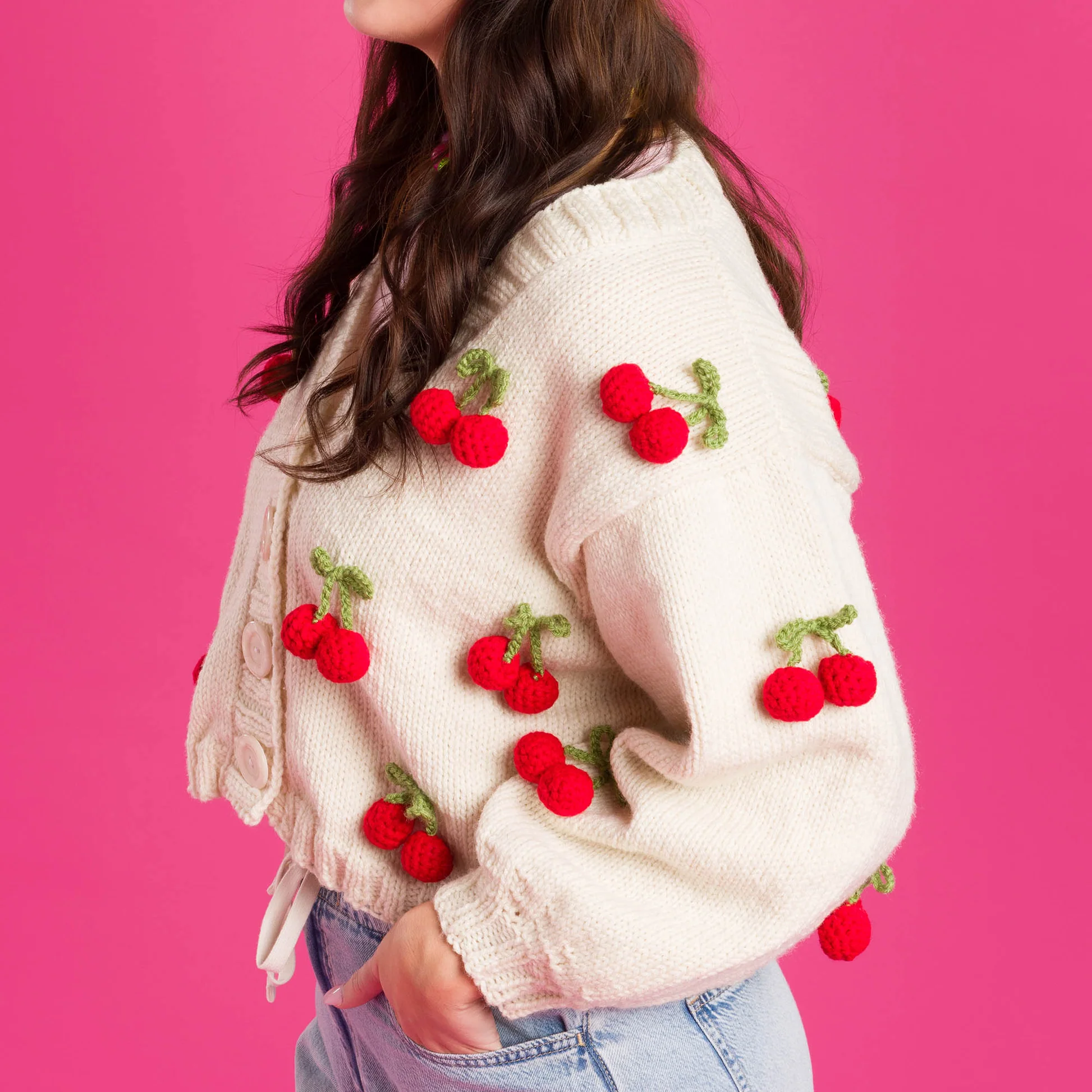 DALE UN GIRO A TUS PRENDAS USADAS! Aplicaciones de Cerezas en Crochet PATRON GRATIS