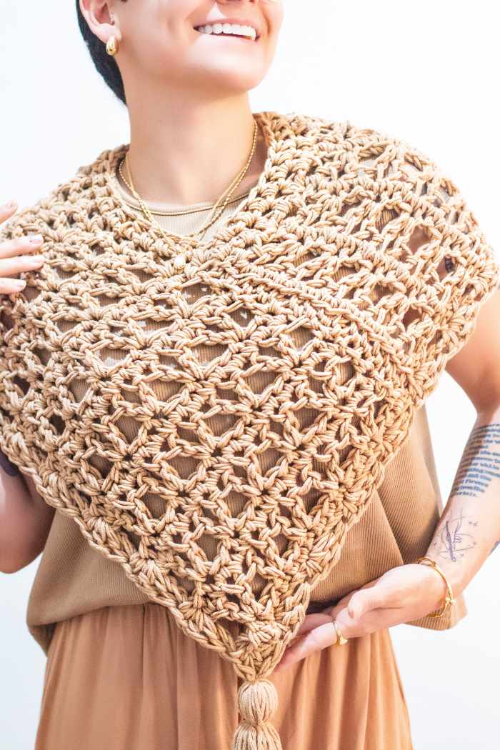 Lujo Bohemio Descubre el Patrón de Poncho en Crochet