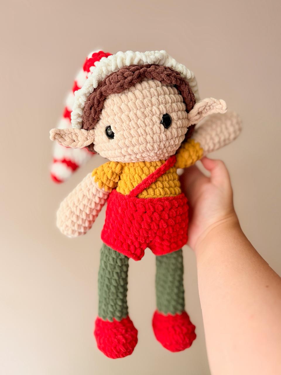 Del Taller de Santa a tu Colección Elfo Shelf en Amigurumi