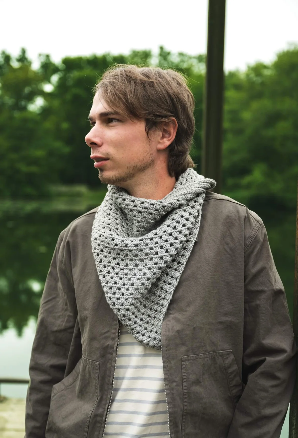 ¿Frío en la ciudad? Protégete con esta Bufanda de Diseño Minimalista y Moderno Unixes